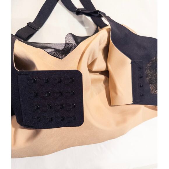 Honeylove Crossover Lace Black Bra Size 1X or 40 C/D - Picture 7 of 8